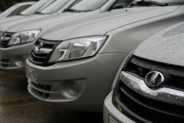 Lada увеличила экспорт автомобилей в 2013 году