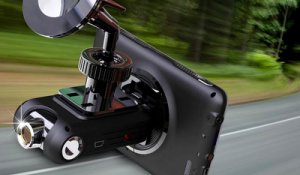 Водителей в РФ могут обязать оснастить автомобиль видеорегистраторами